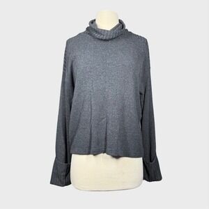 Oversized Fuzzy Soft‎ Boxy Chenille Grey Sweater Size Small - Lightweight